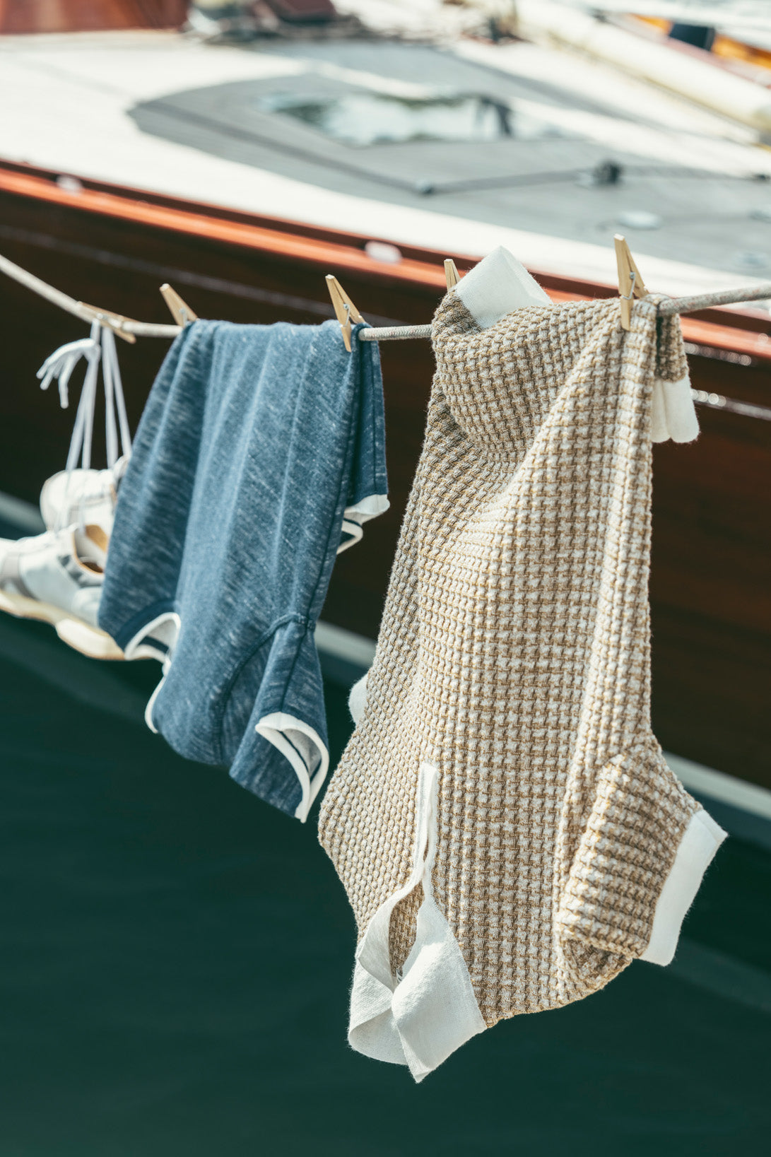 Polo aus Leinen-Baumwoll-Strick, normale Passform