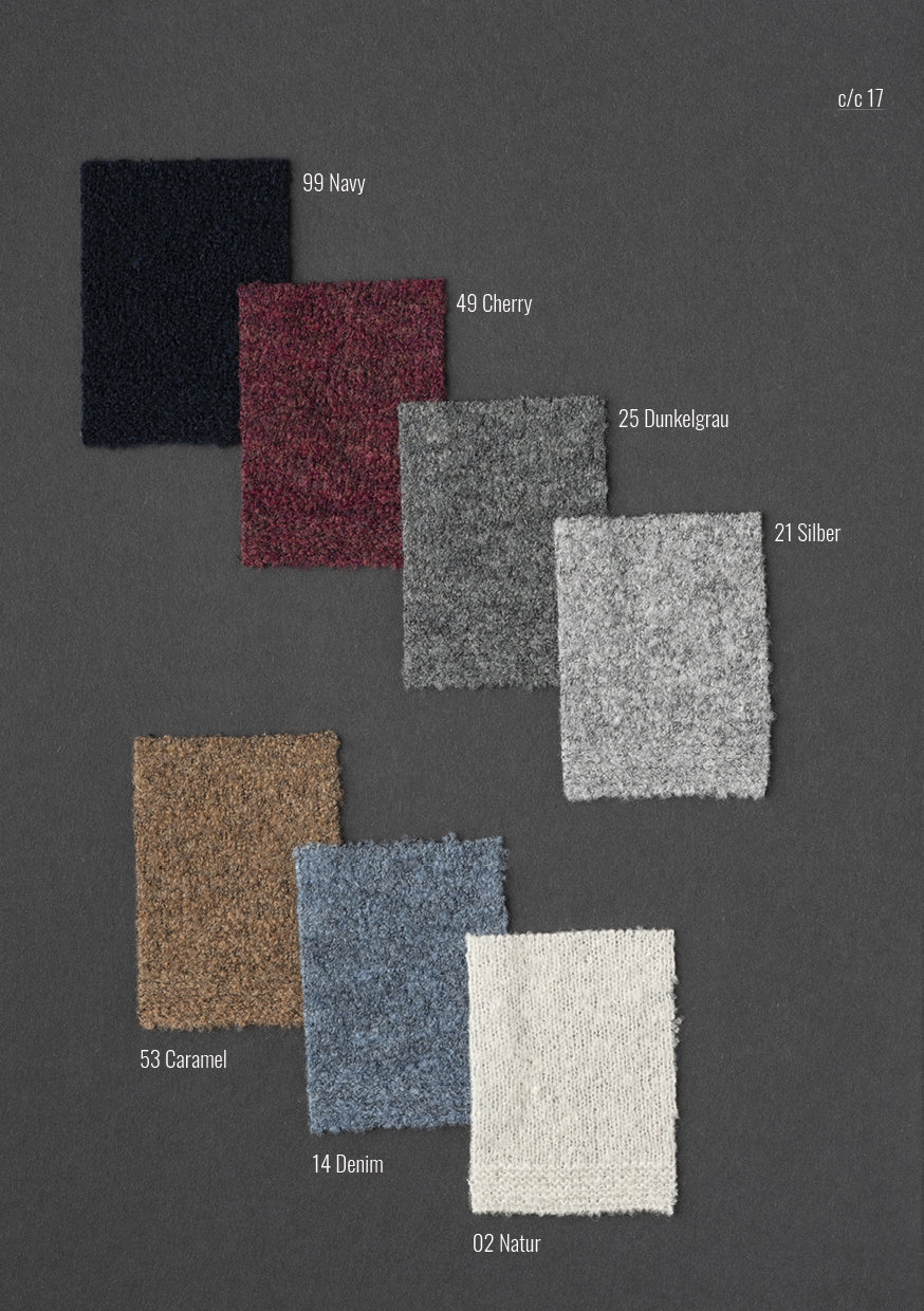 Pullover mit Stehkragen aus leichtem, elastischem Merino-Bouclégarn, regular fit