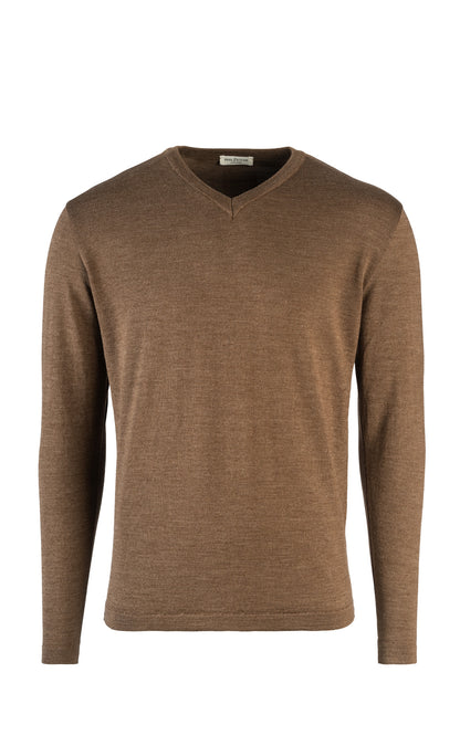 Eleganter V-Pullover aus feinster Garnmischung: Merinowolle und Seide, regular fit