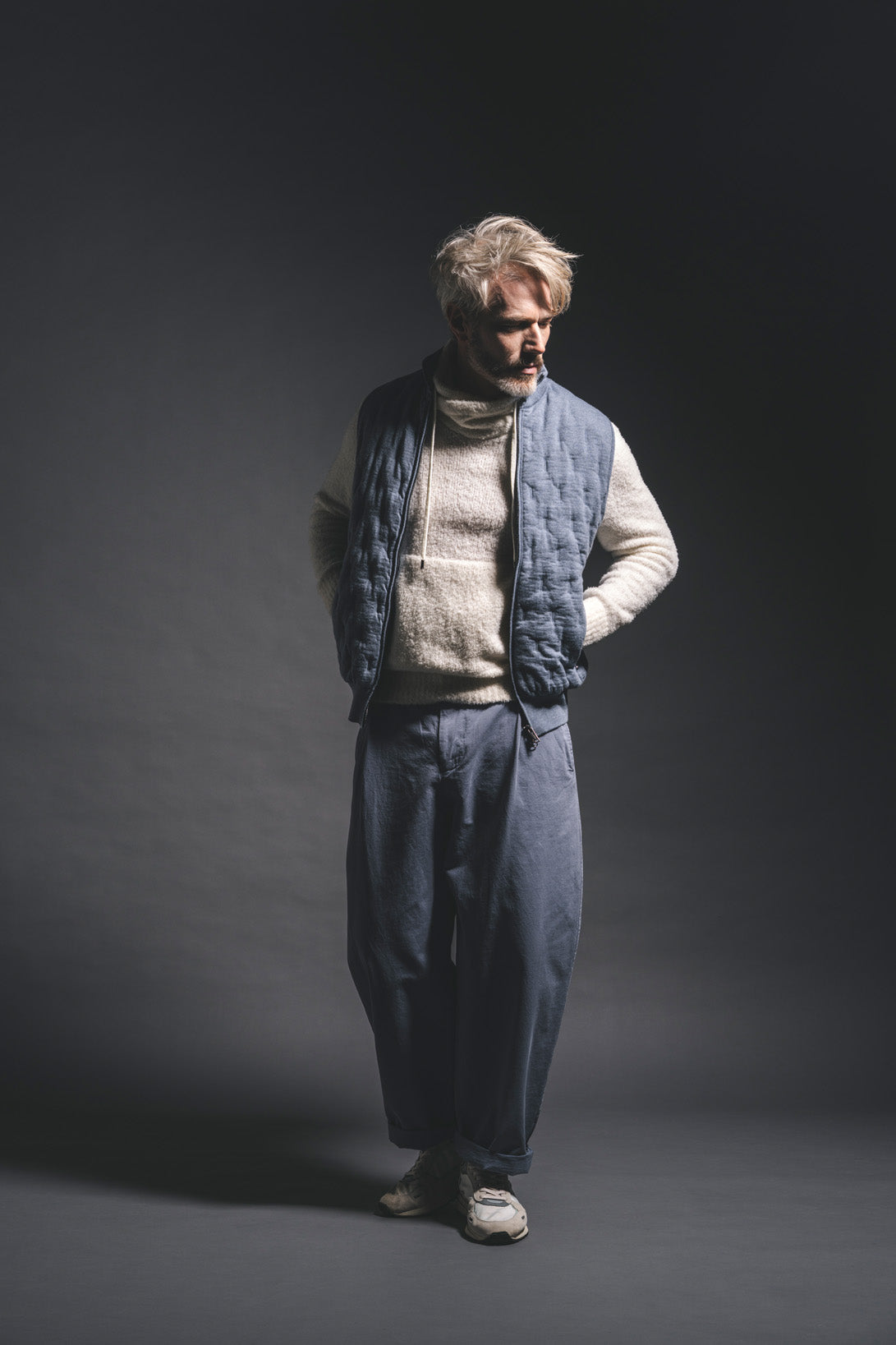 Edler Strick-Hoodie aus flauscher Merinowolle, relaxed fit