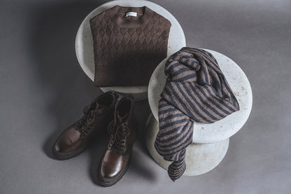 Supersofter Schal aus 100% Premium Kaschmir mit Längsstreifen